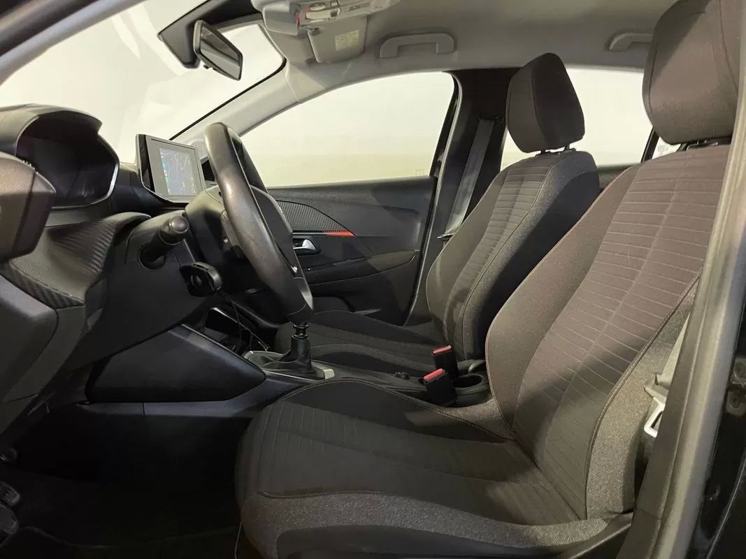 peugeot-208-2022-diesel-1499cc