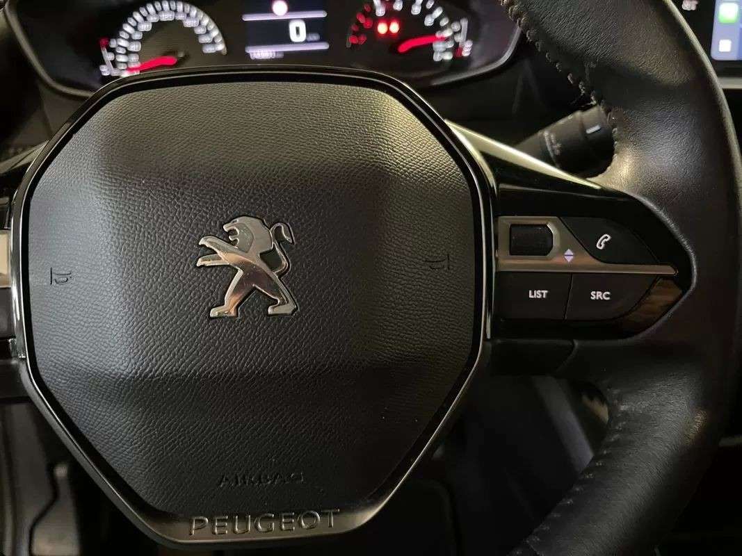peugeot-208-2022-diesel-1499cc