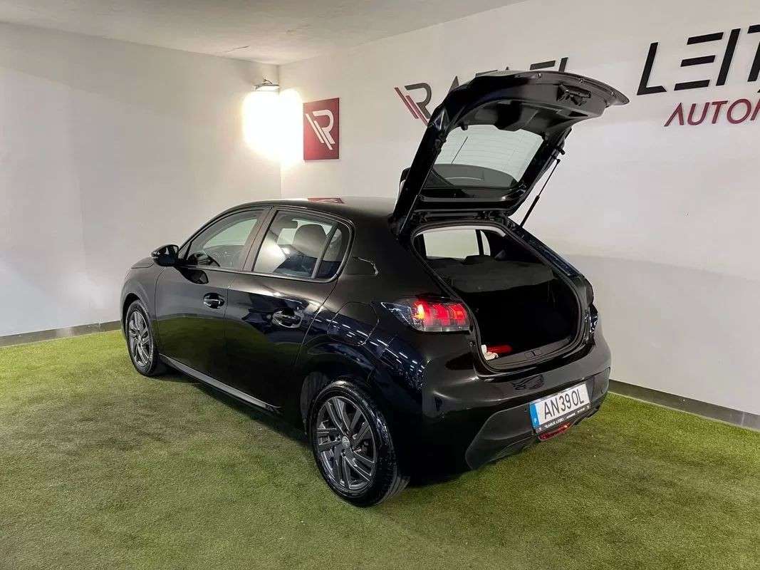 peugeot-208-2022-diesel-1499cc