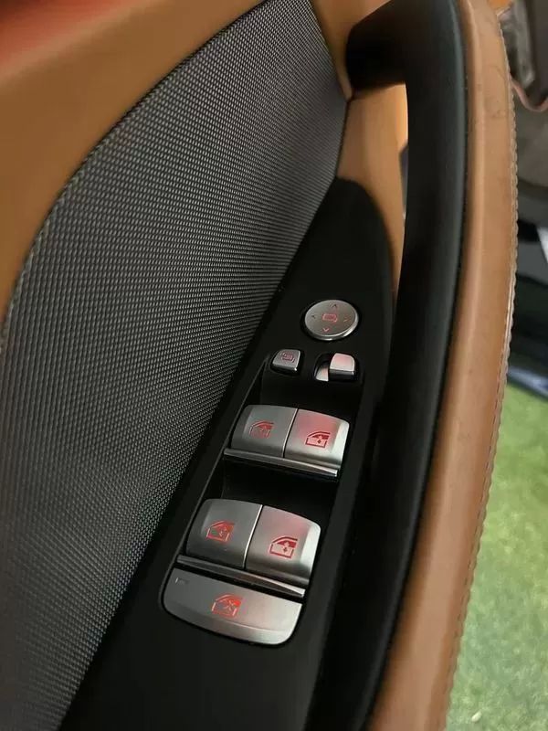 bmw-serie-8-2023-gasolina-4395cc
