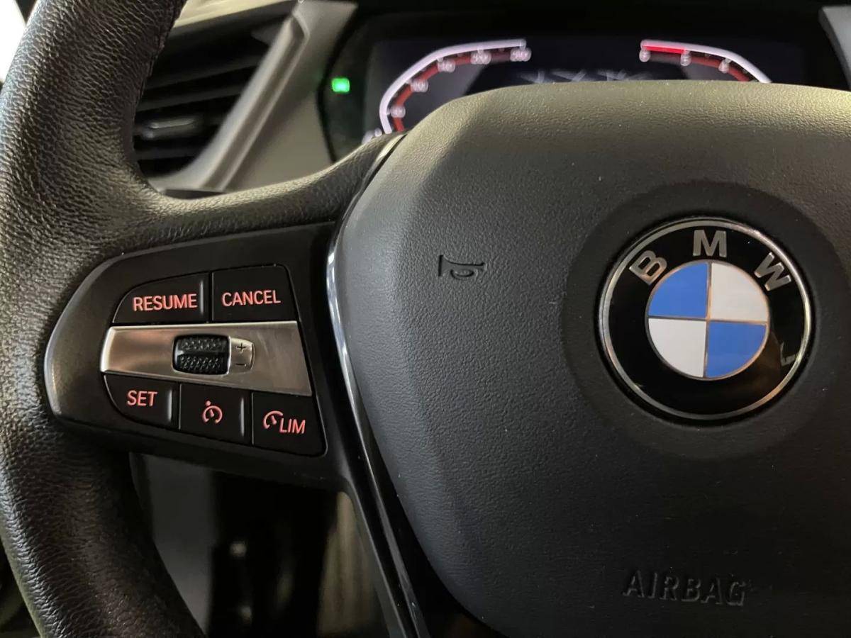 bmw-serie-1-2023-diesel-1496cc