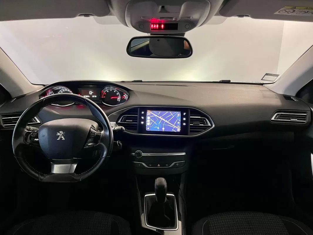 peugeot-308-2018-gasolina-1199cc