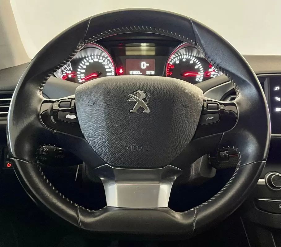 peugeot-308-2018-gasolina-1199cc