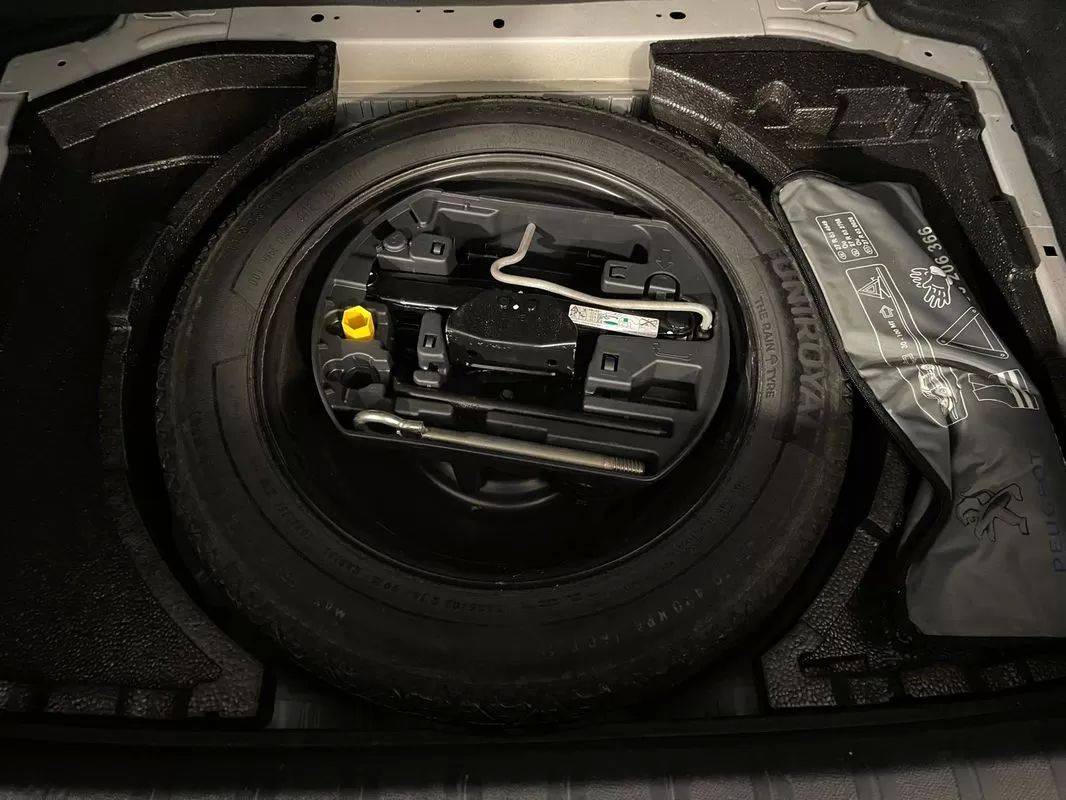 peugeot-308-2018-gasolina-1199cc