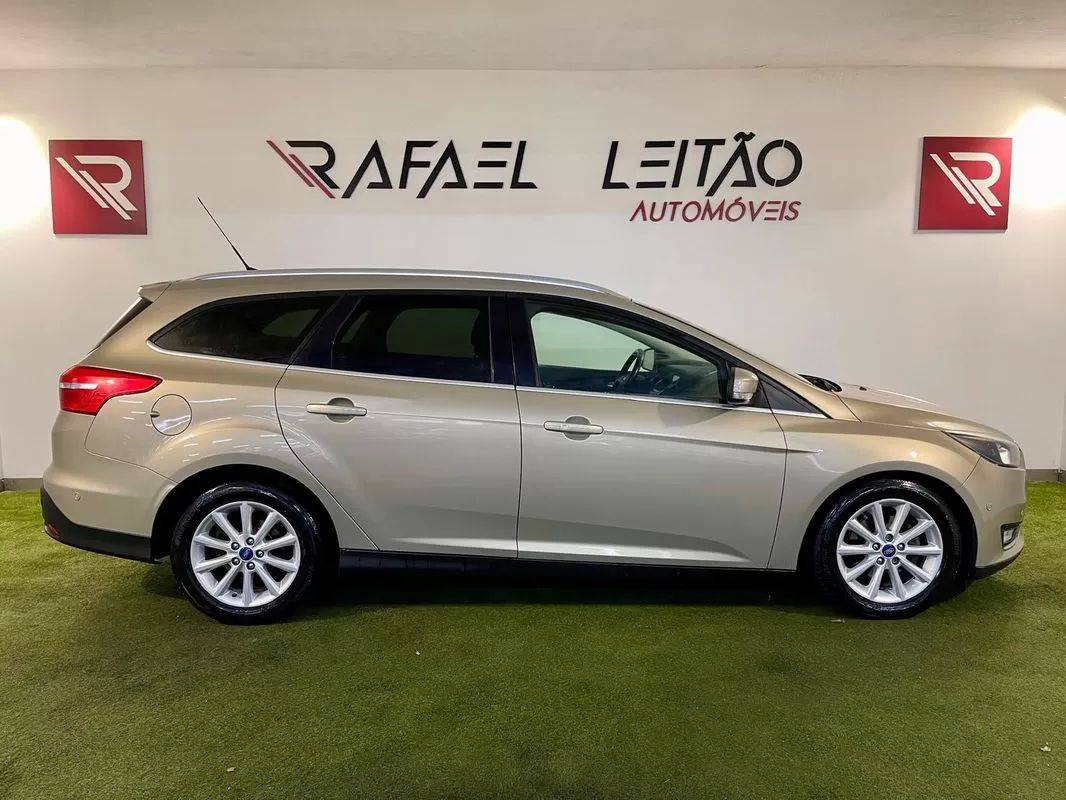 ford-focus-sw-2015-diesel-1499cc