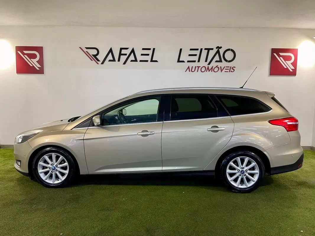 ford-focus-sw-2015-diesel-1499cc