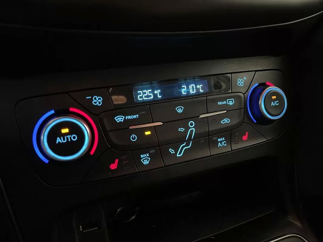 ford-focus-sw-2015-diesel-1499cc