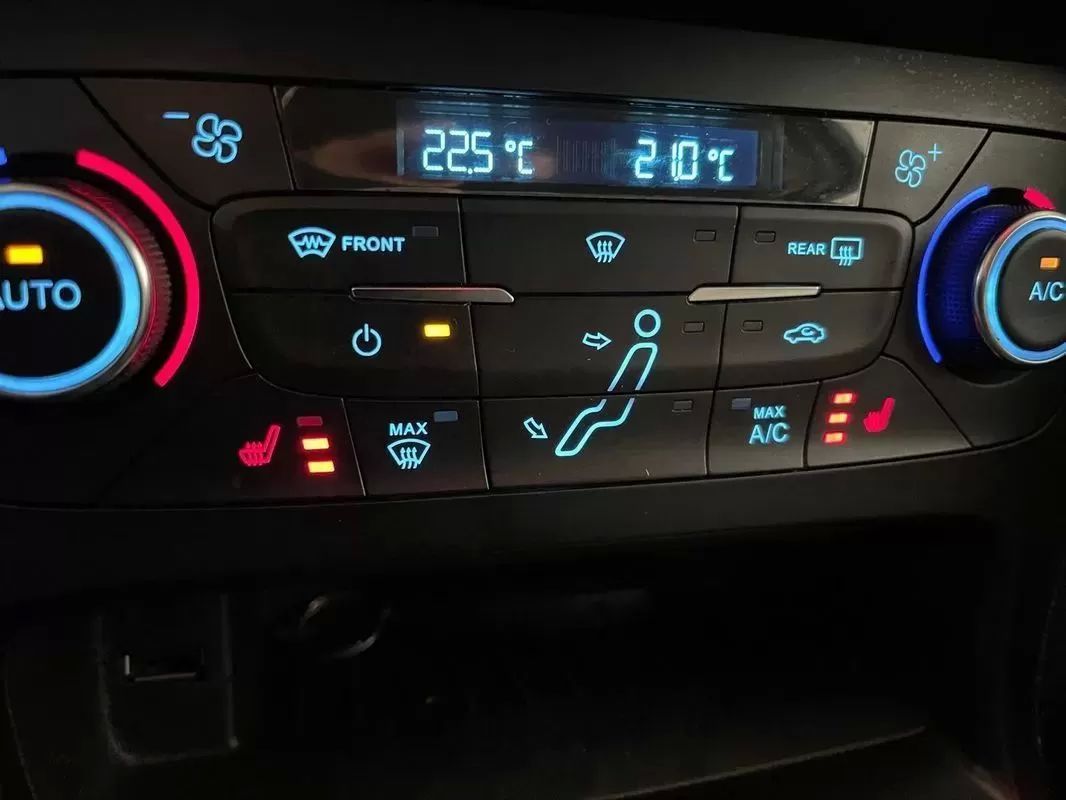ford-focus-sw-2015-diesel-1499cc
