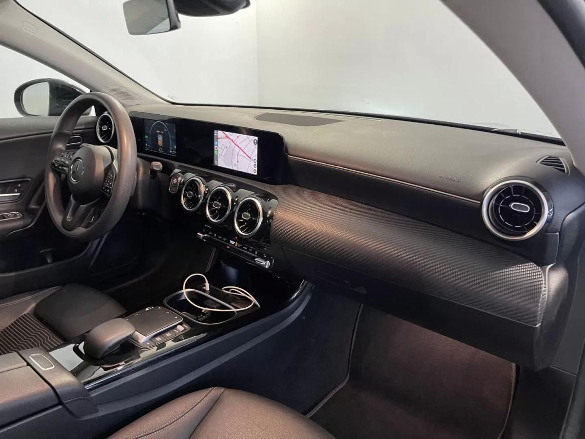 mercedes-benz-cla-2022-hibrido-1332cc