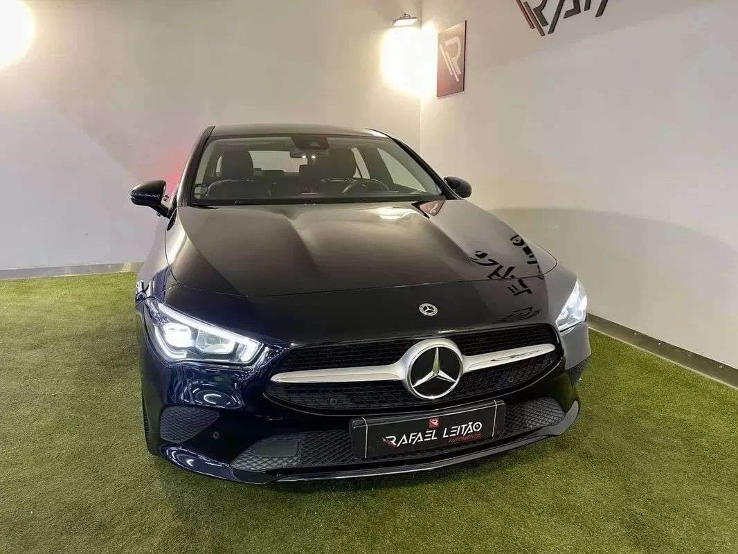 mercedes-benz-cla-2022-hibrido-1332cc