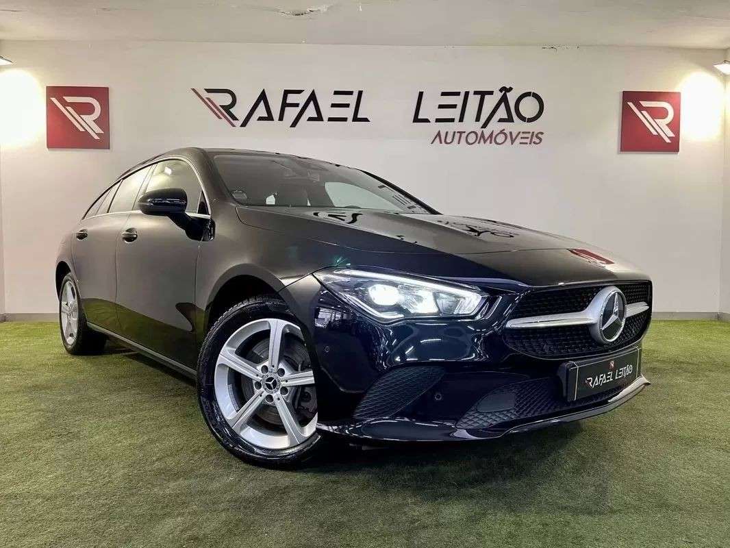mercedes-benz-cla-2022-hibrido-1332cc