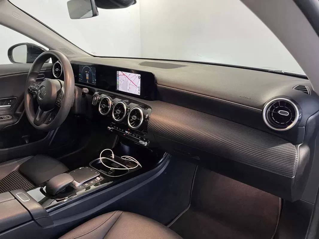 mercedes-benz-cla-2022-hibrido-1332cc