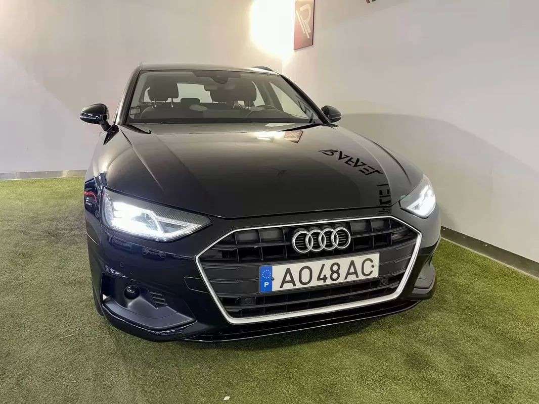 audi-a4-avant-2022-diesel-1968cc