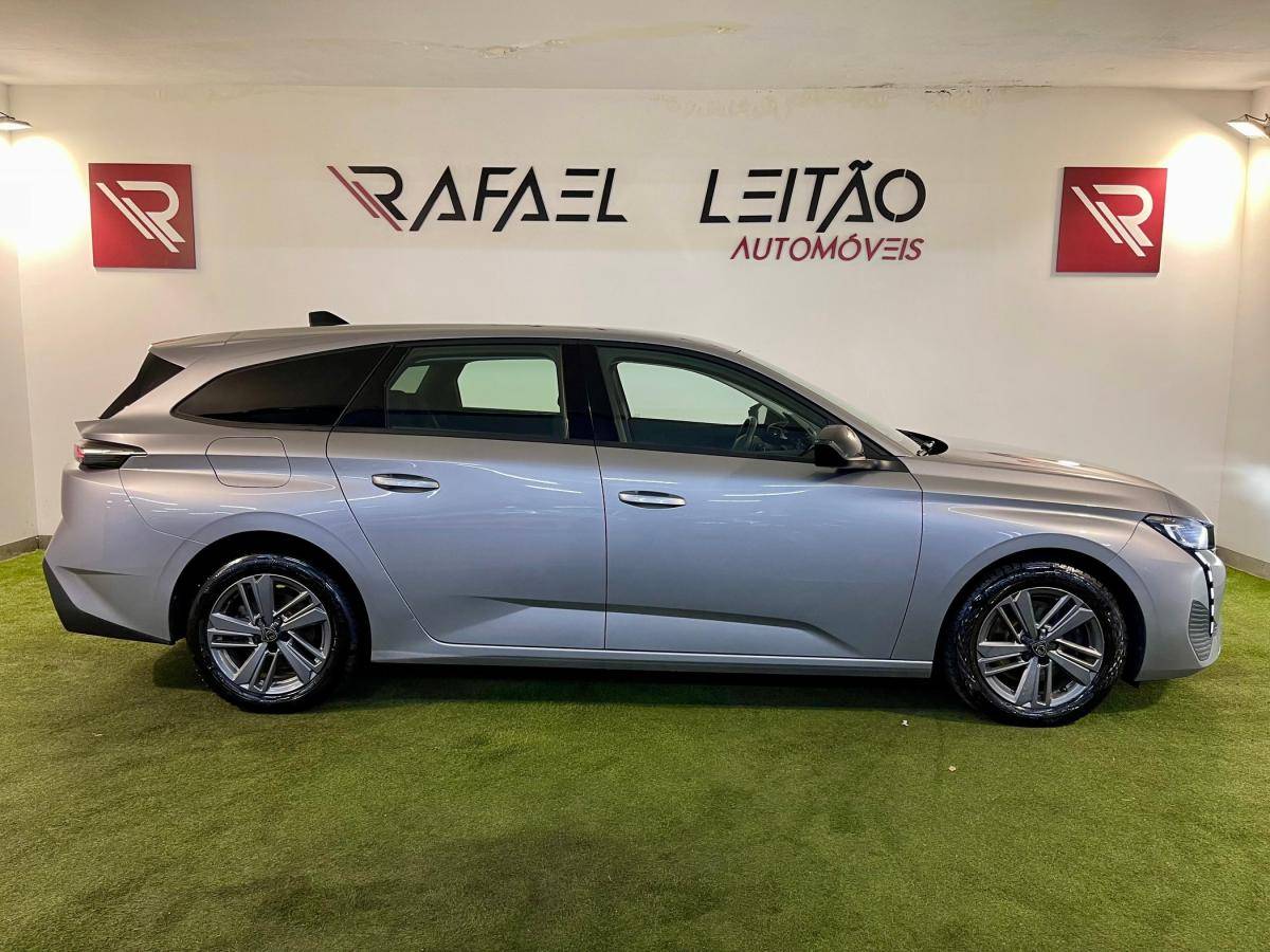 peugeot-308-sw-2022-gasolina-1199cc