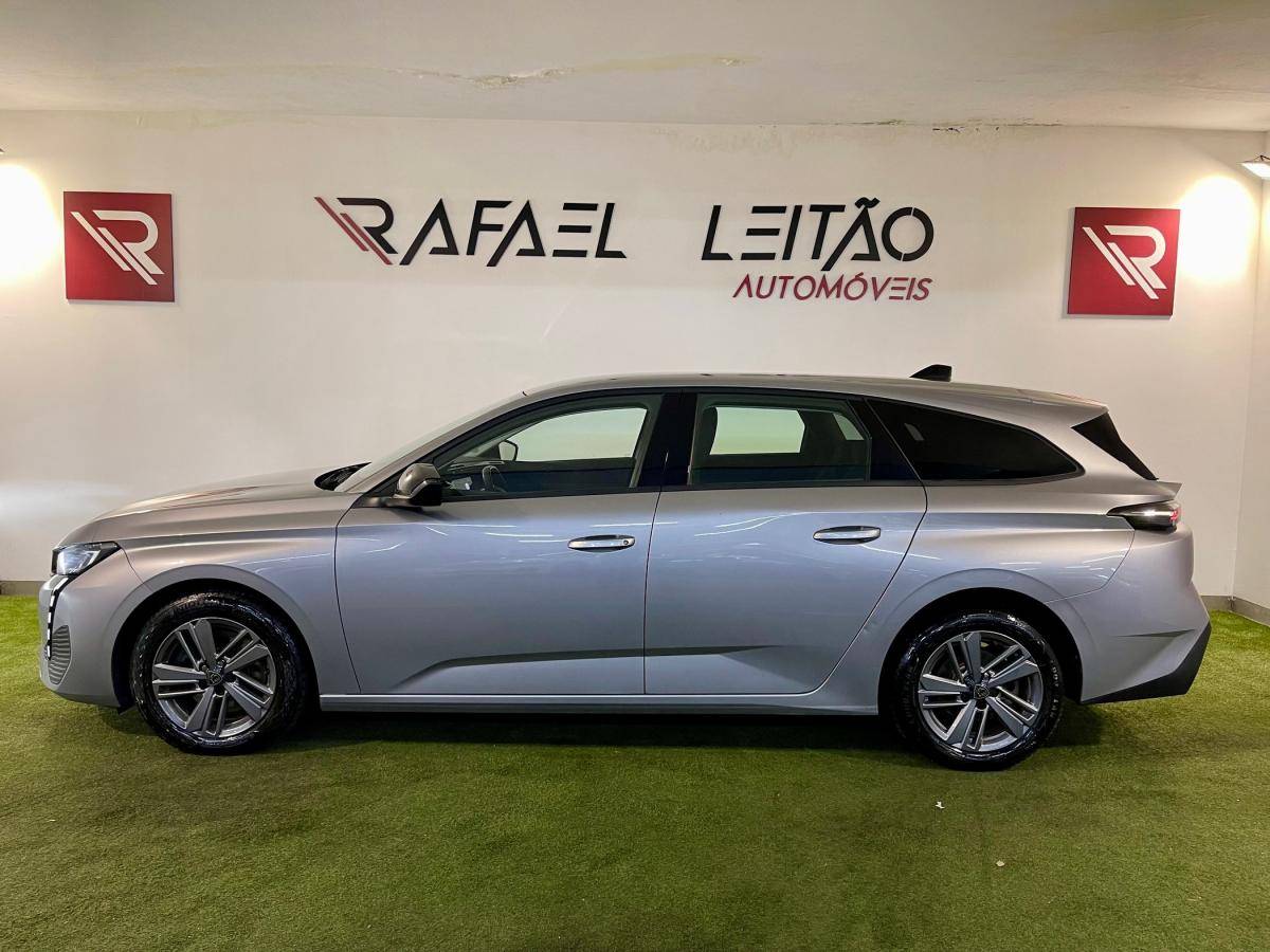 peugeot-308-sw-2022-gasolina-1199cc