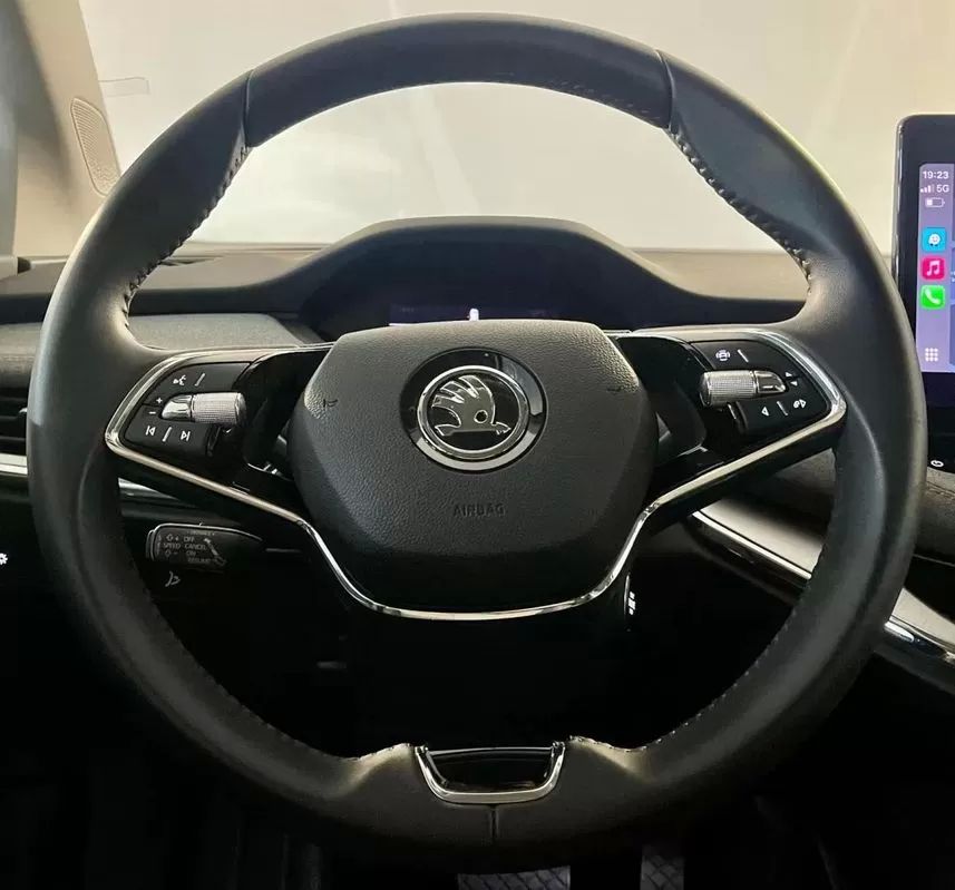 skoda-enyaq-2023-eletrico-0cc