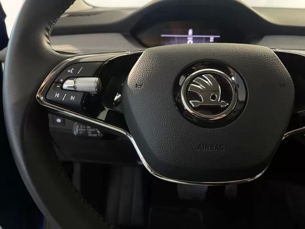 skoda-enyaq-2023-eletrico-0cc