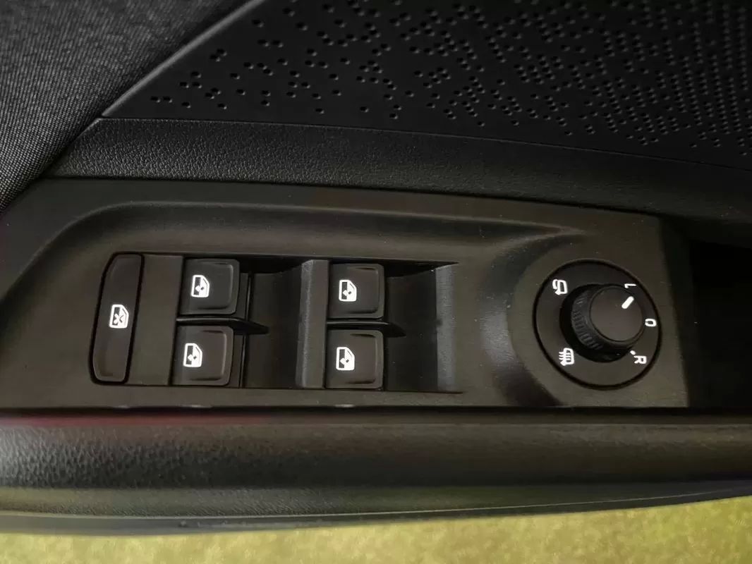 skoda-enyaq-2023-eletrico-0cc