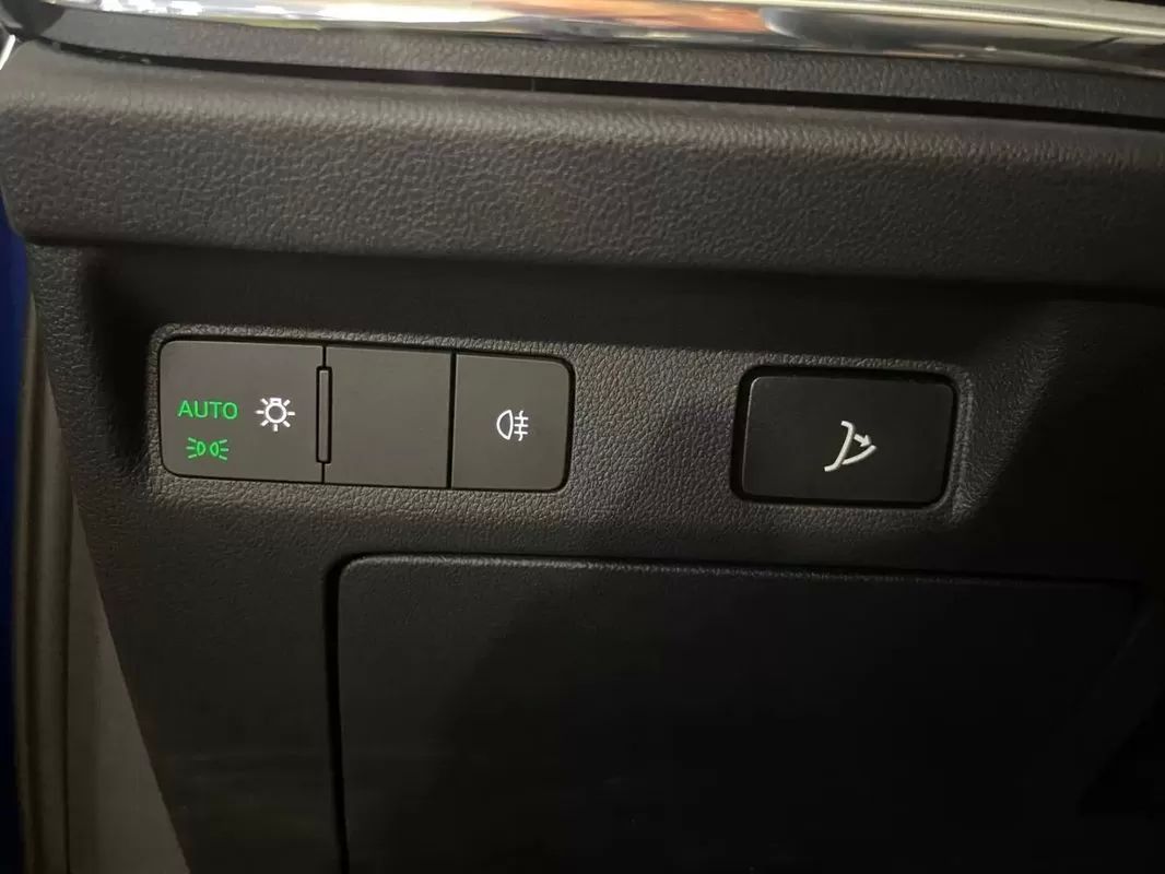 skoda-enyaq-2023-eletrico-0cc