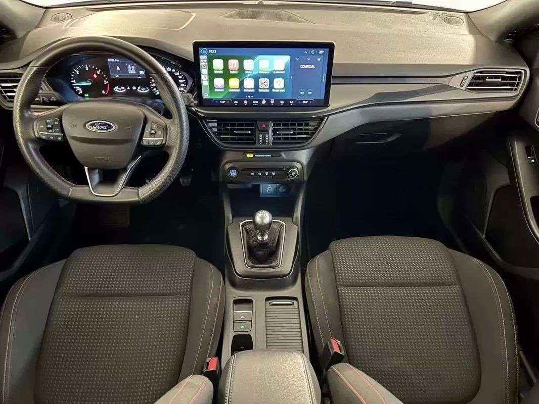 ford-focus-sw-2023-diesel-1499cc