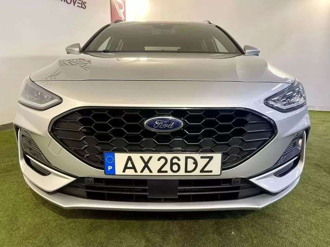 ford-focus-sw-2023-diesel-1499cc
