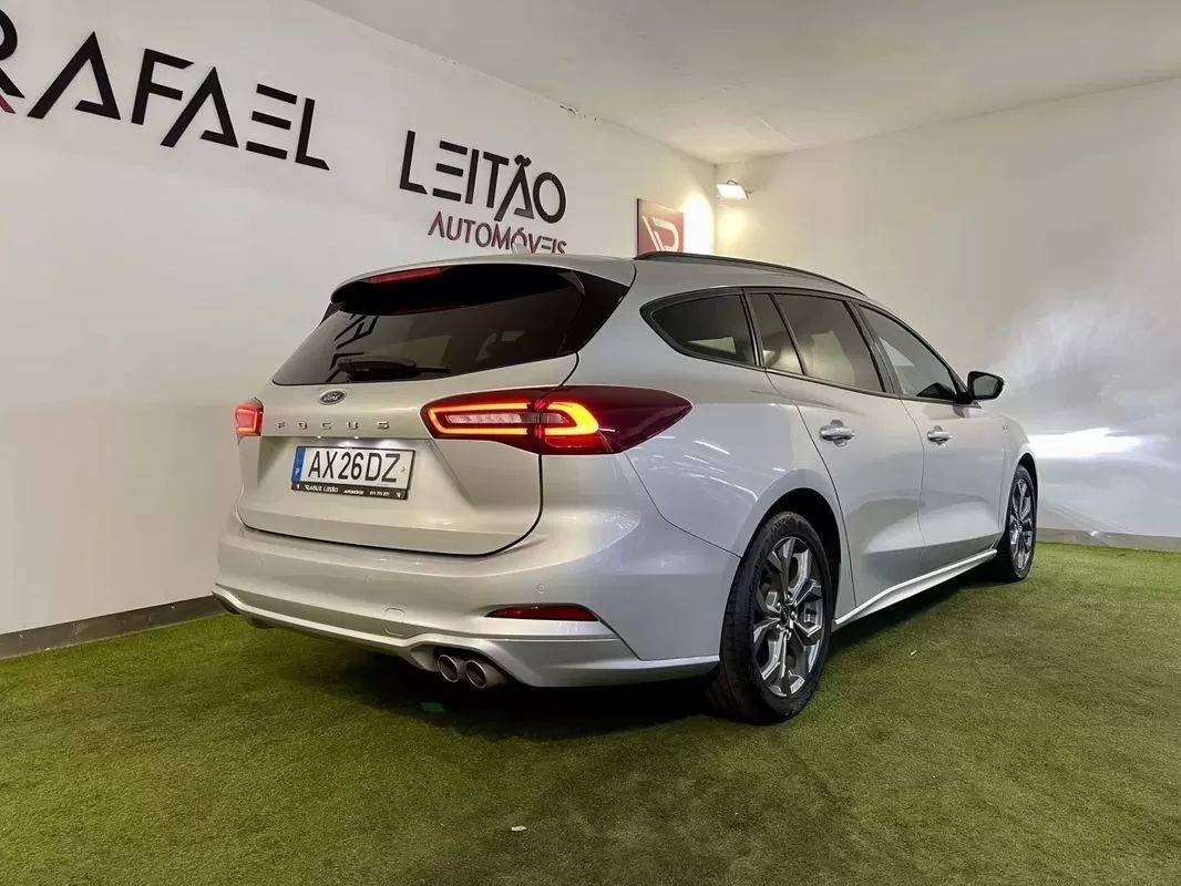 ford-focus-sw-2023-diesel-1499cc