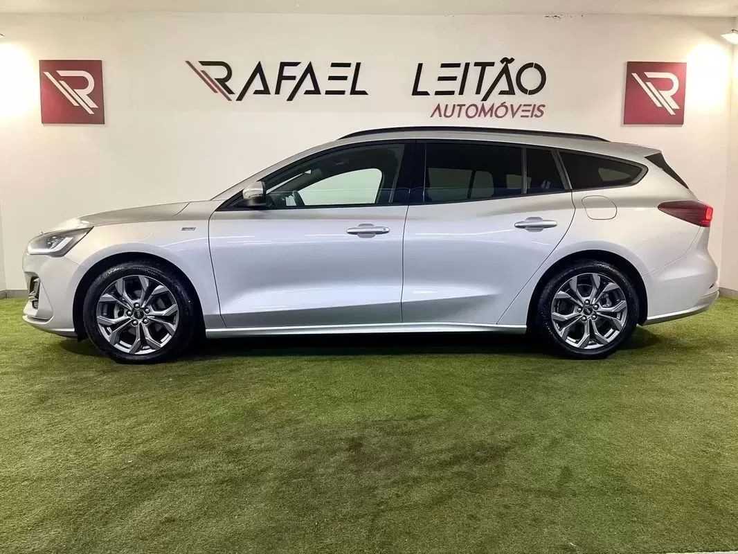 ford-focus-sw-2023-diesel-1499cc