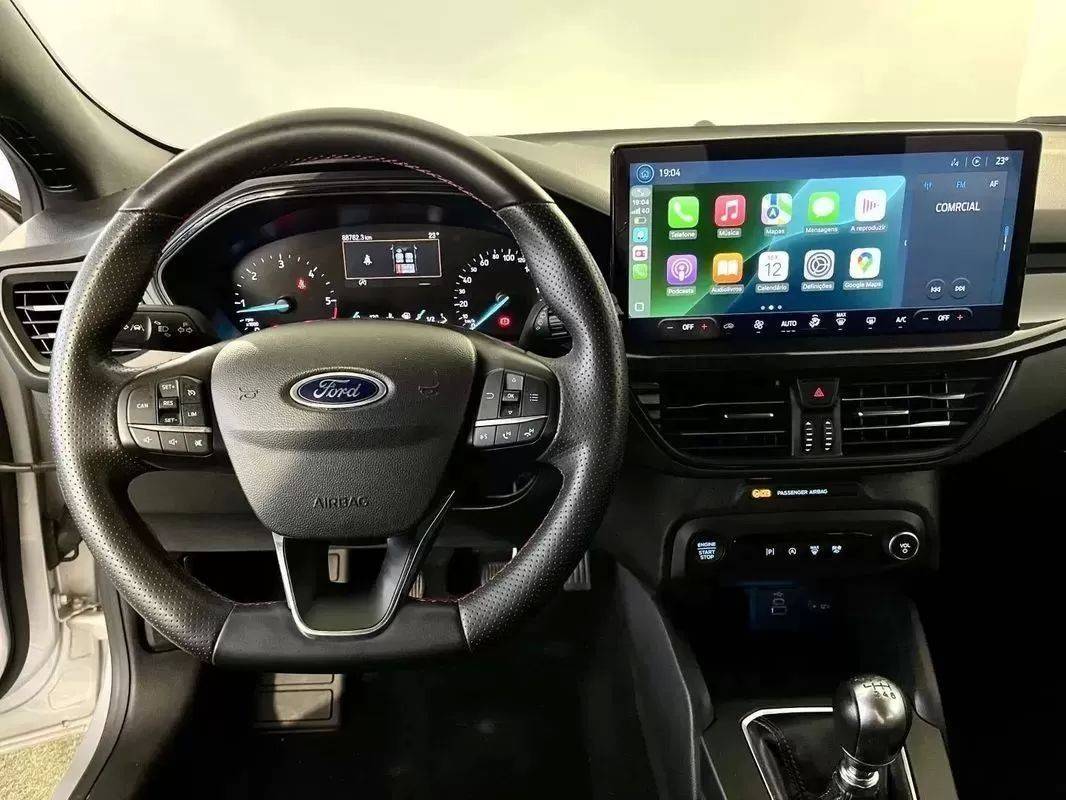 ford-focus-sw-2023-diesel-1499cc