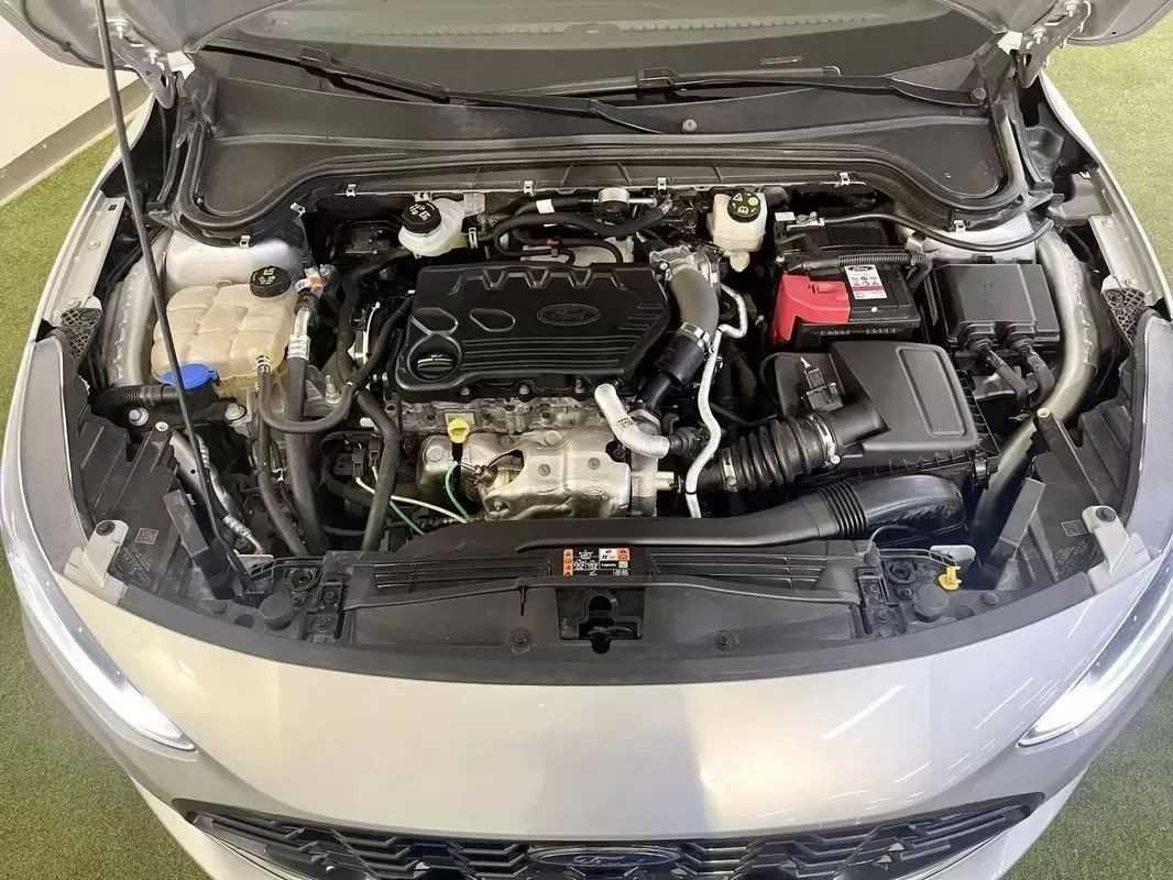 ford-focus-sw-2023-diesel-1499cc