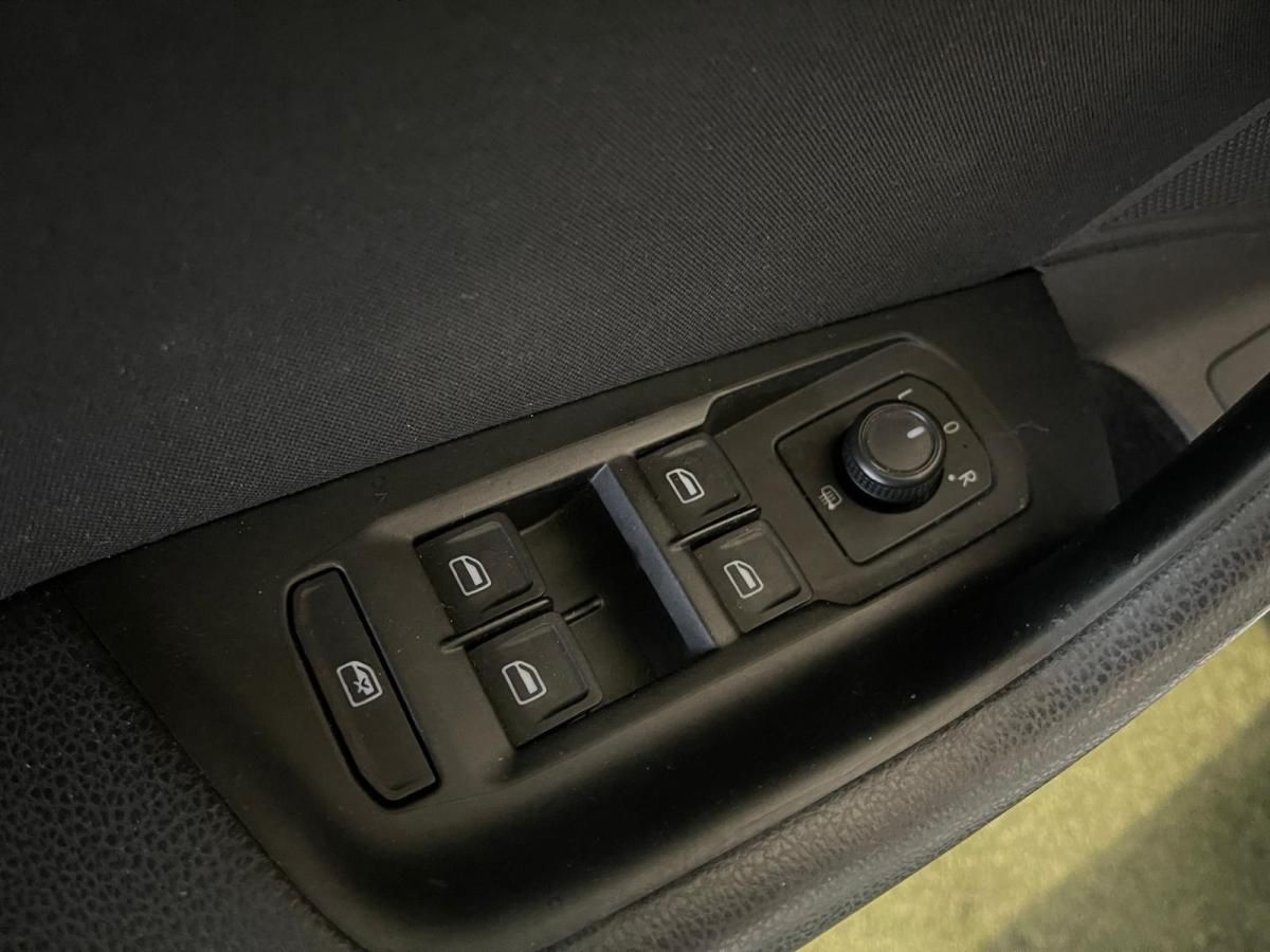 volkswagen-passat-variant-2019-diesel-1968cc