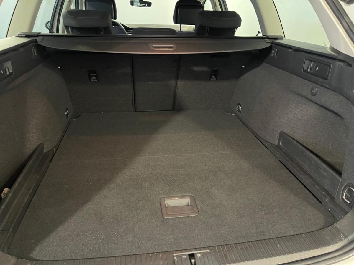 volkswagen-passat-variant-2019-diesel-1968cc
