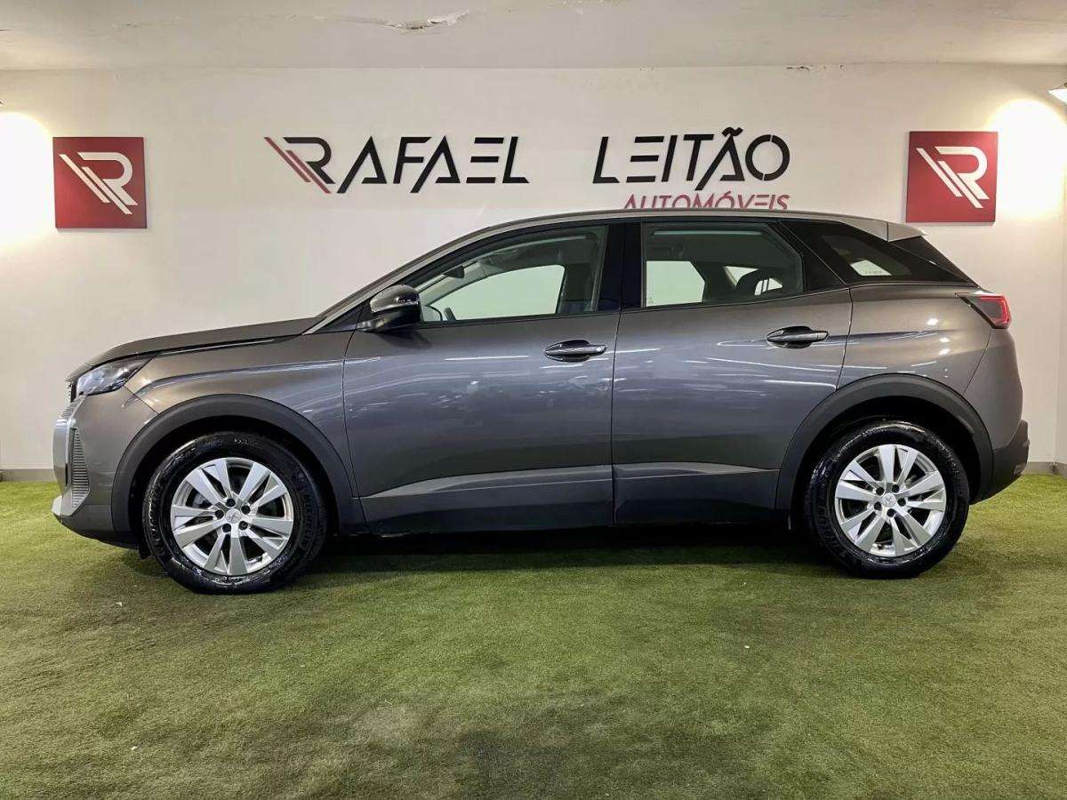 peugeot-3008-2022-diesel-1499cc
