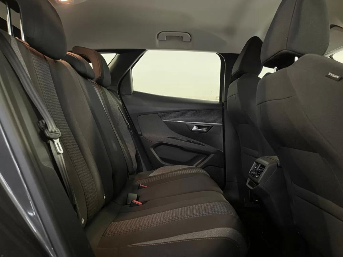 peugeot-3008-2022-diesel-1499cc