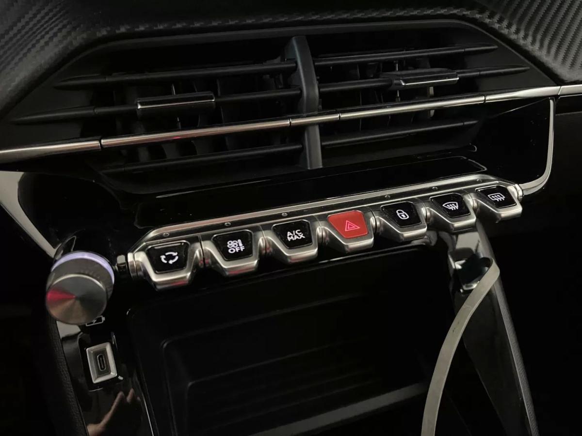 peugeot-2008-2022-eletrico-0cc