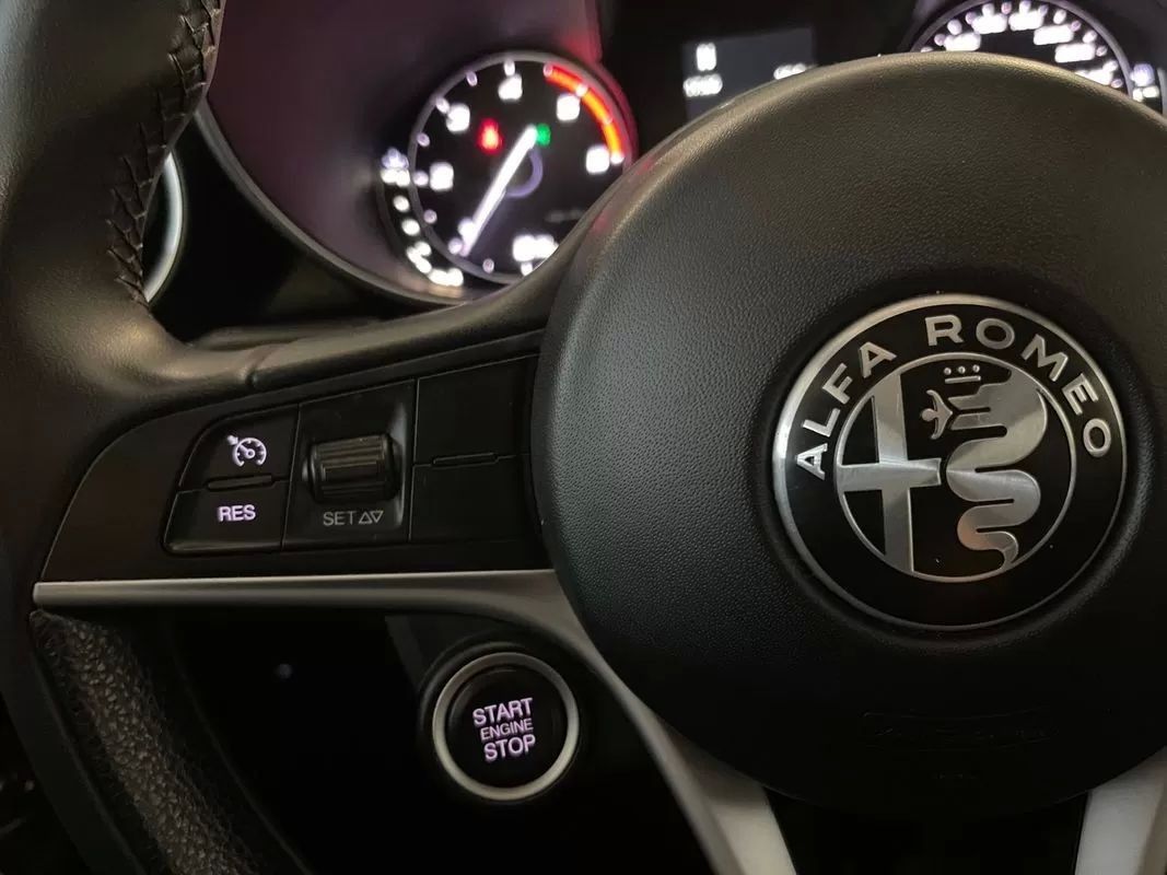 alfa-romeo-giulia-2016-diesel-2143cc