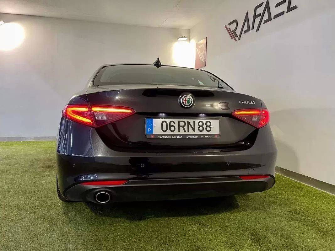 alfa-romeo-giulia-2016-diesel-2143cc