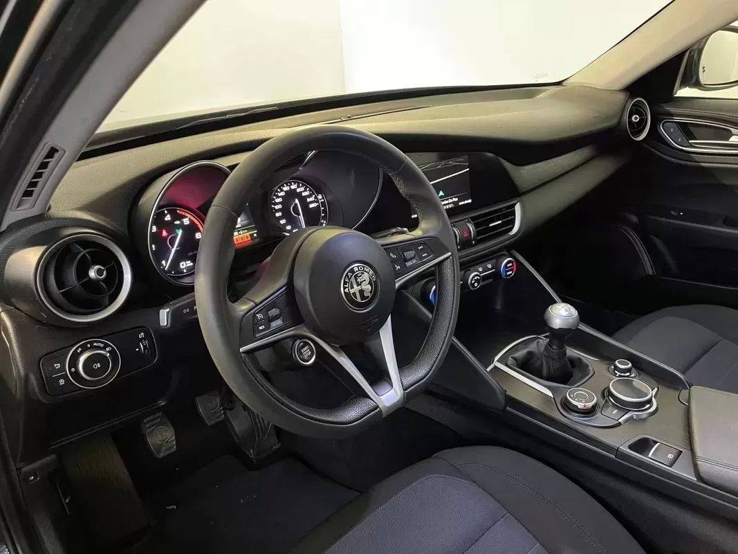 alfa-romeo-giulia-2016-diesel-2143cc