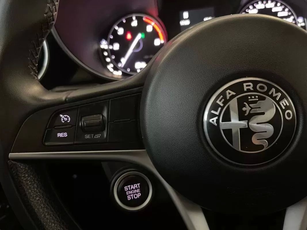alfa-romeo-giulia-2016-diesel-2143cc