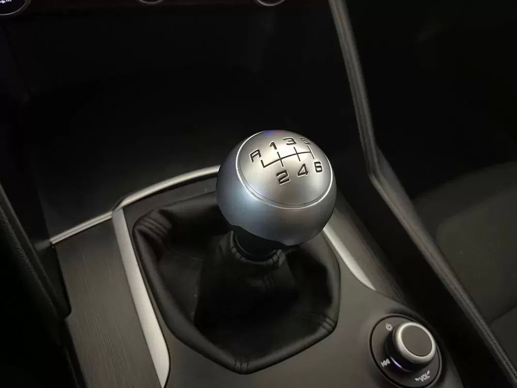 alfa-romeo-giulia-2016-diesel-2143cc