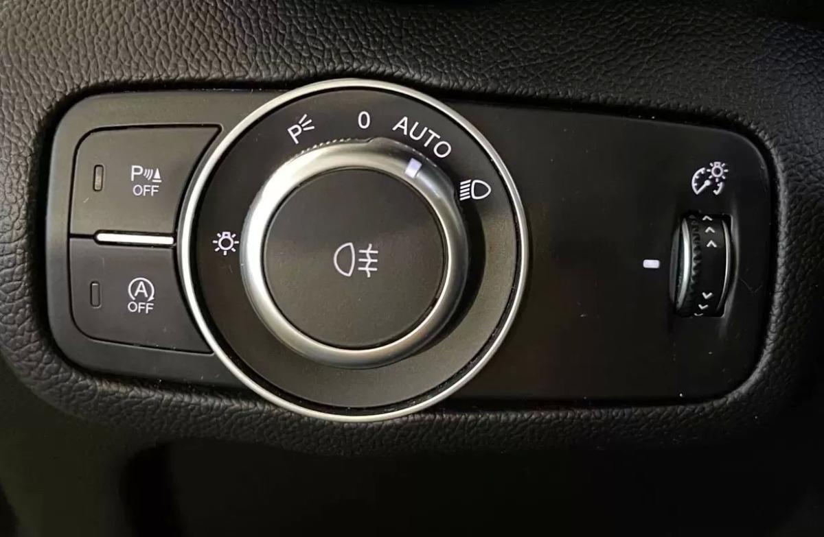 alfa-romeo-giulia-2016-diesel-2143cc