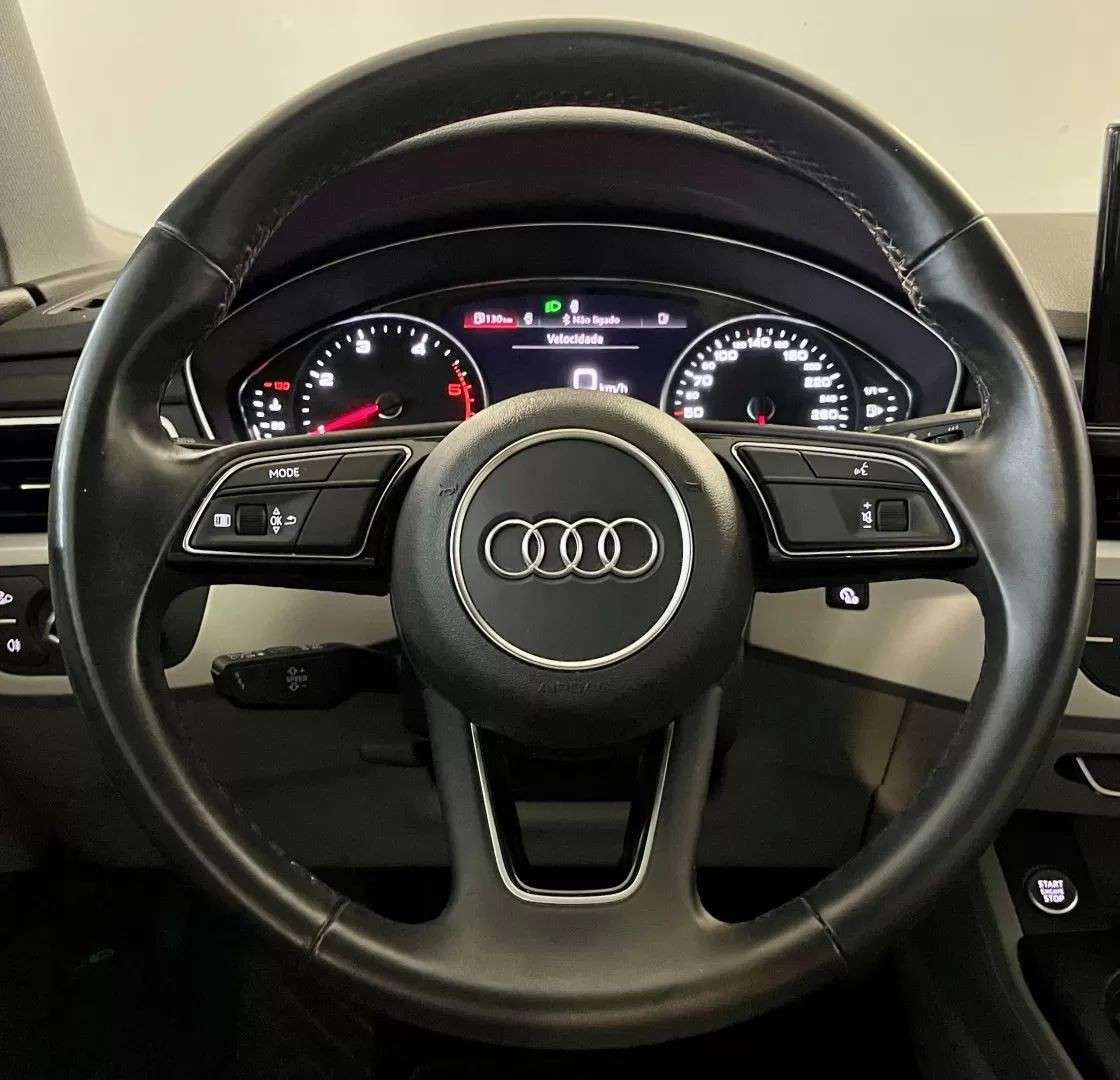audi-a4-avant-2022-diesel-1968cc
