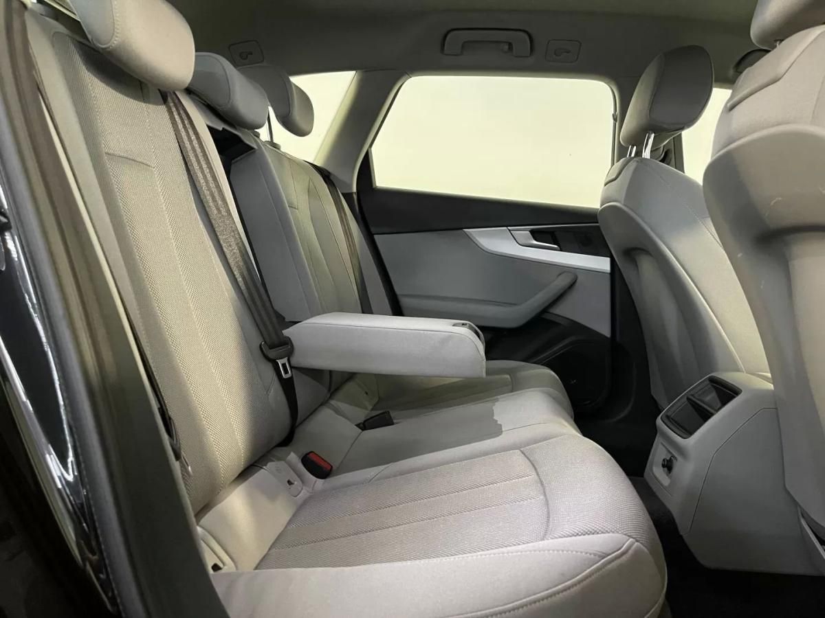 audi-a4-avant-2022-diesel-1968cc