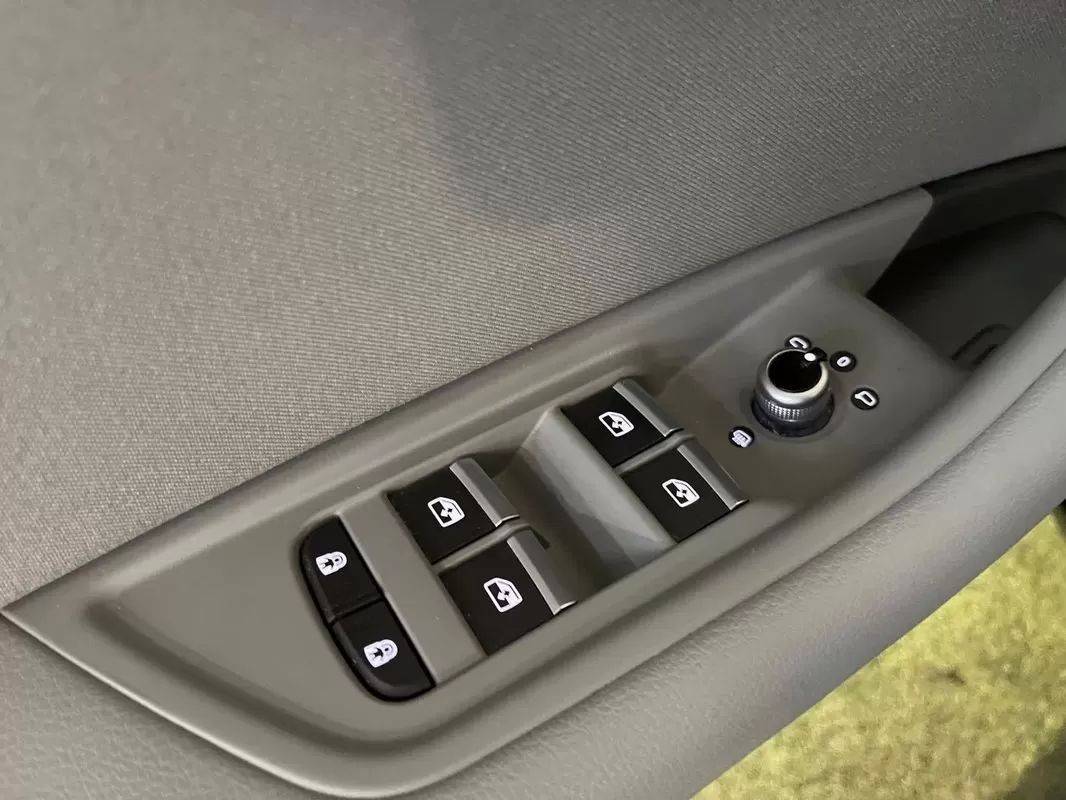 audi-a4-avant-2022-diesel-1968cc