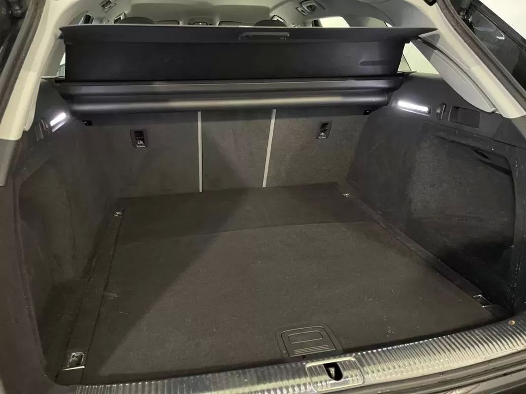 audi-a4-avant-2022-diesel-1968cc
