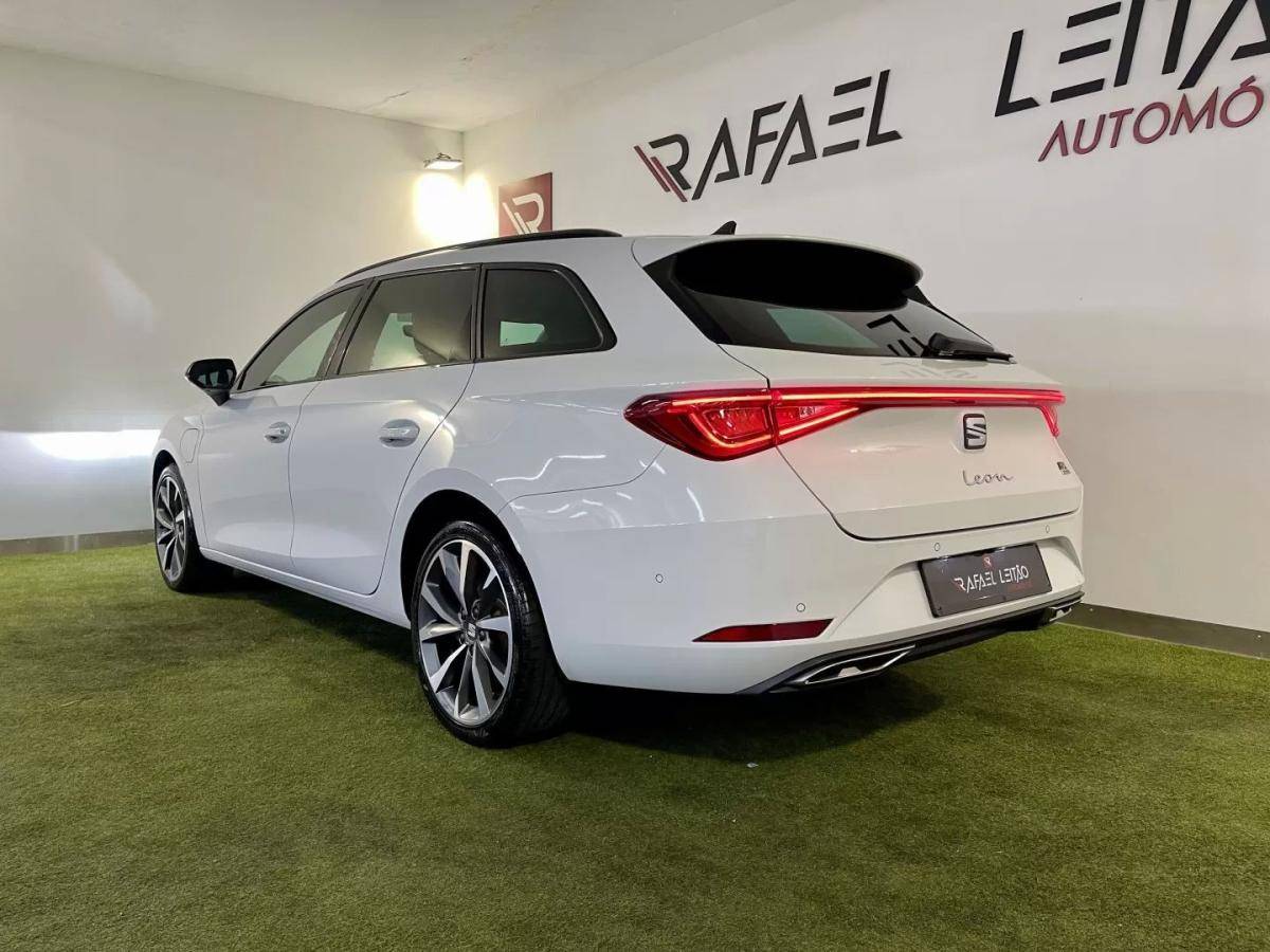 seat-leon-st-2021-hibrido-1395cc