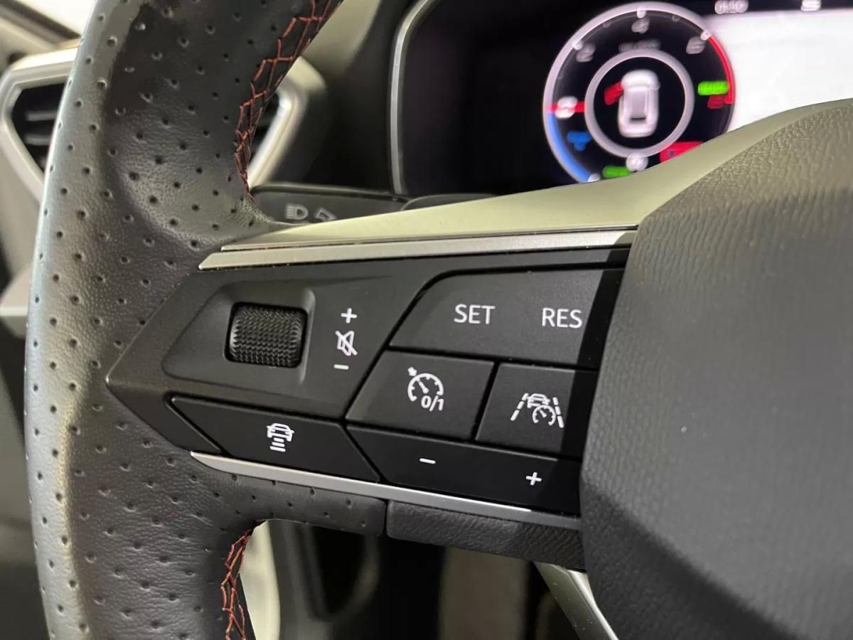 seat-leon-st-2021-hibrido-1395cc