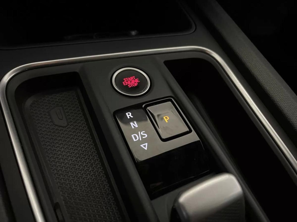 seat-leon-st-2021-hibrido-1395cc