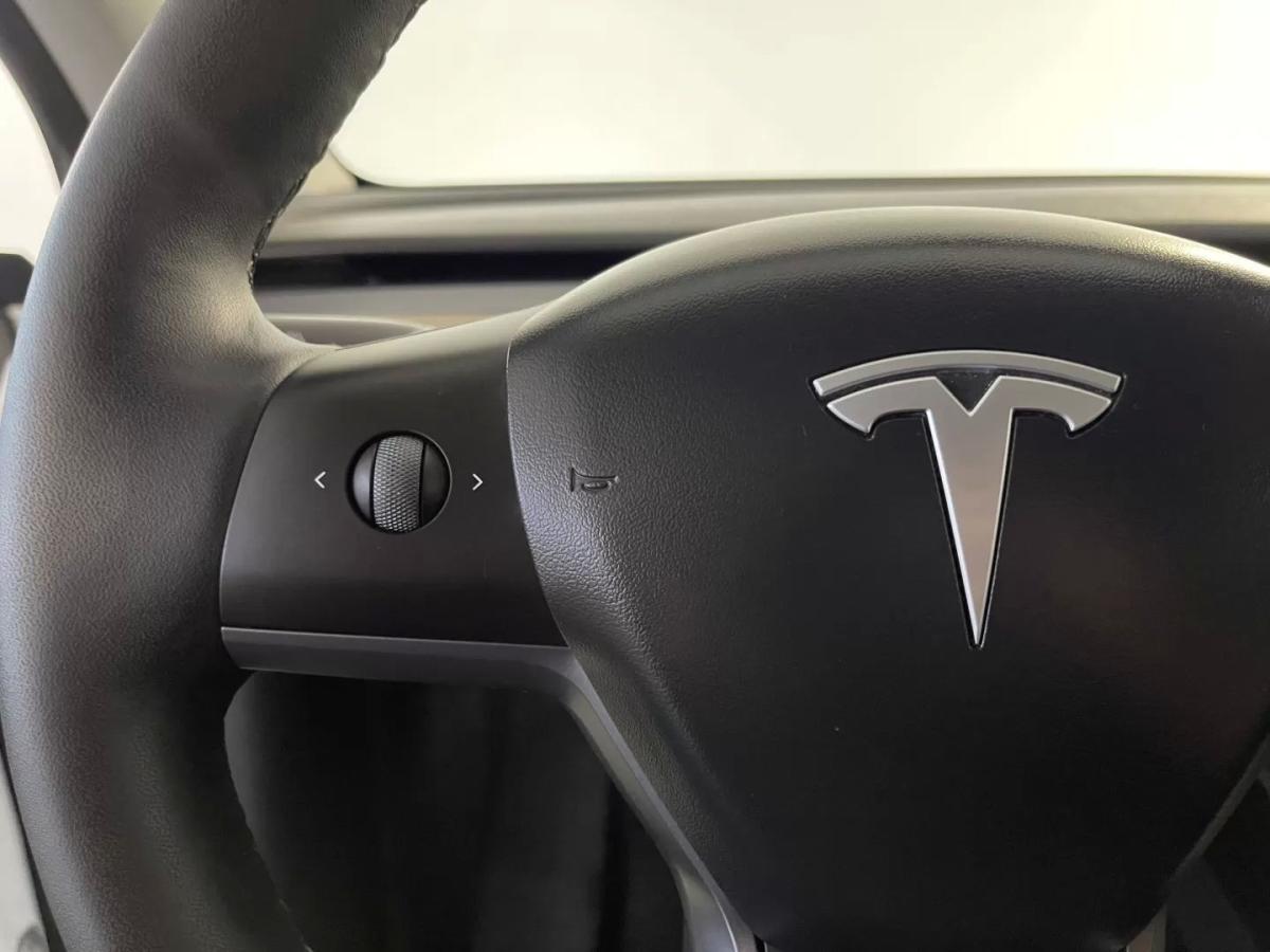 tesla-model-y-2022-eletrico-0cc