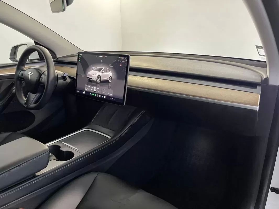 tesla-model-y-2022-eletrico-0cc