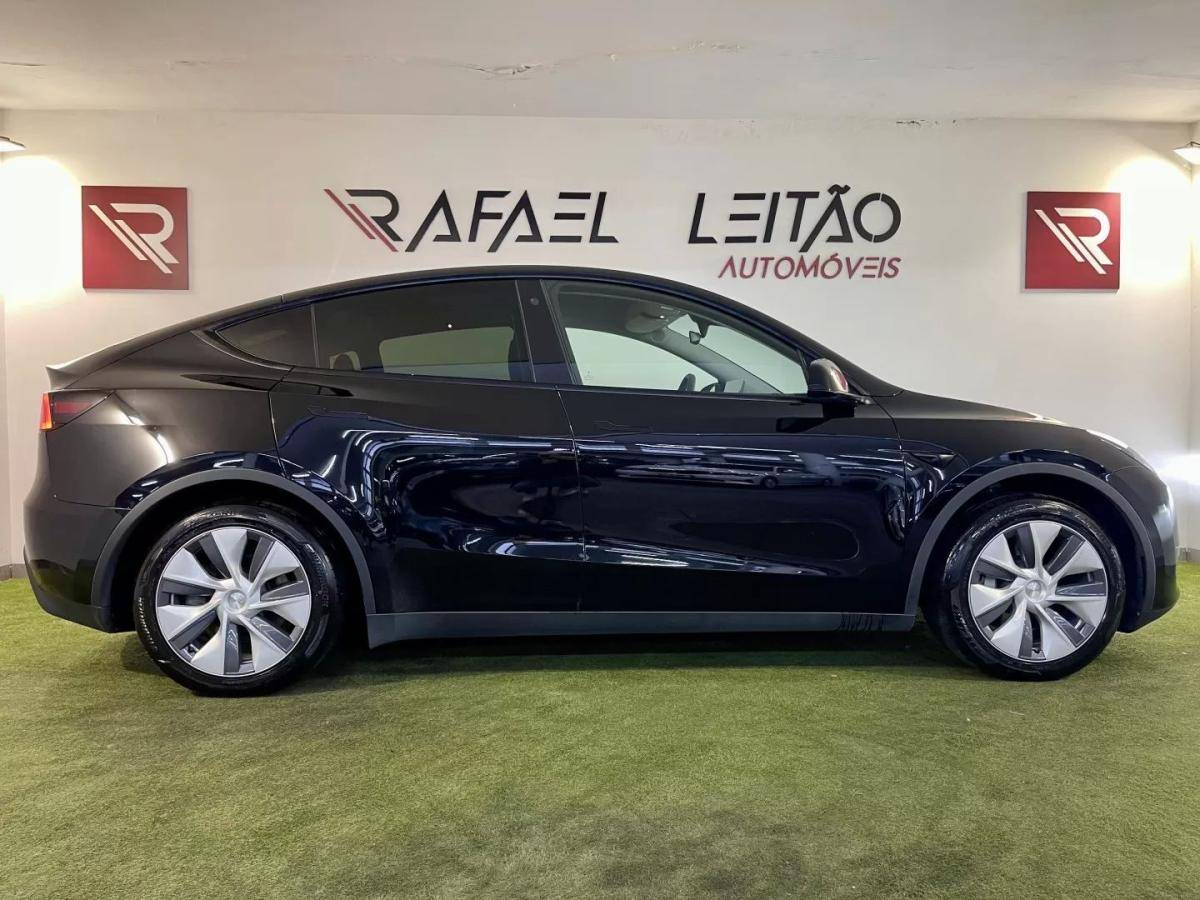 tesla-model-y-2024-eletrico-0cc